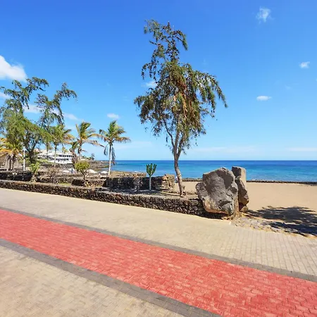 Lanzahost Casa Gardenias 50 *