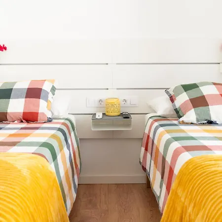 Lanzahost Casa Gardenias 50 Vakantiehuis *
