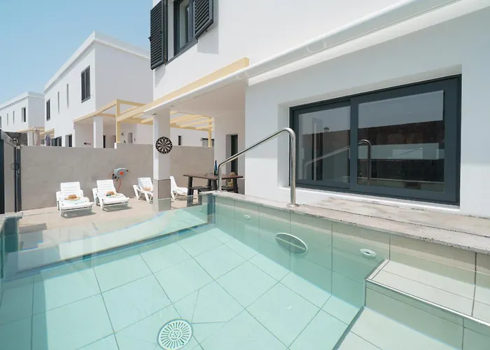 Lanzahost Casa Gardenias 50 *