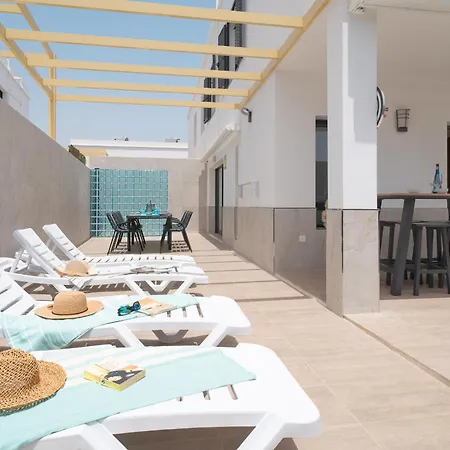 Feriehus Lanzahost Casa Gardenias 50 *